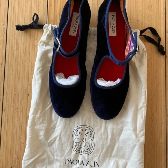 Women's Velvet Shoes - Navy - Picture 2 of 5